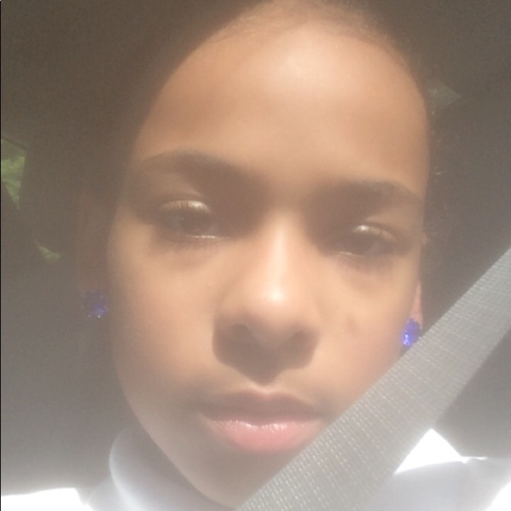 Meet your Posher, Ja’mariuna